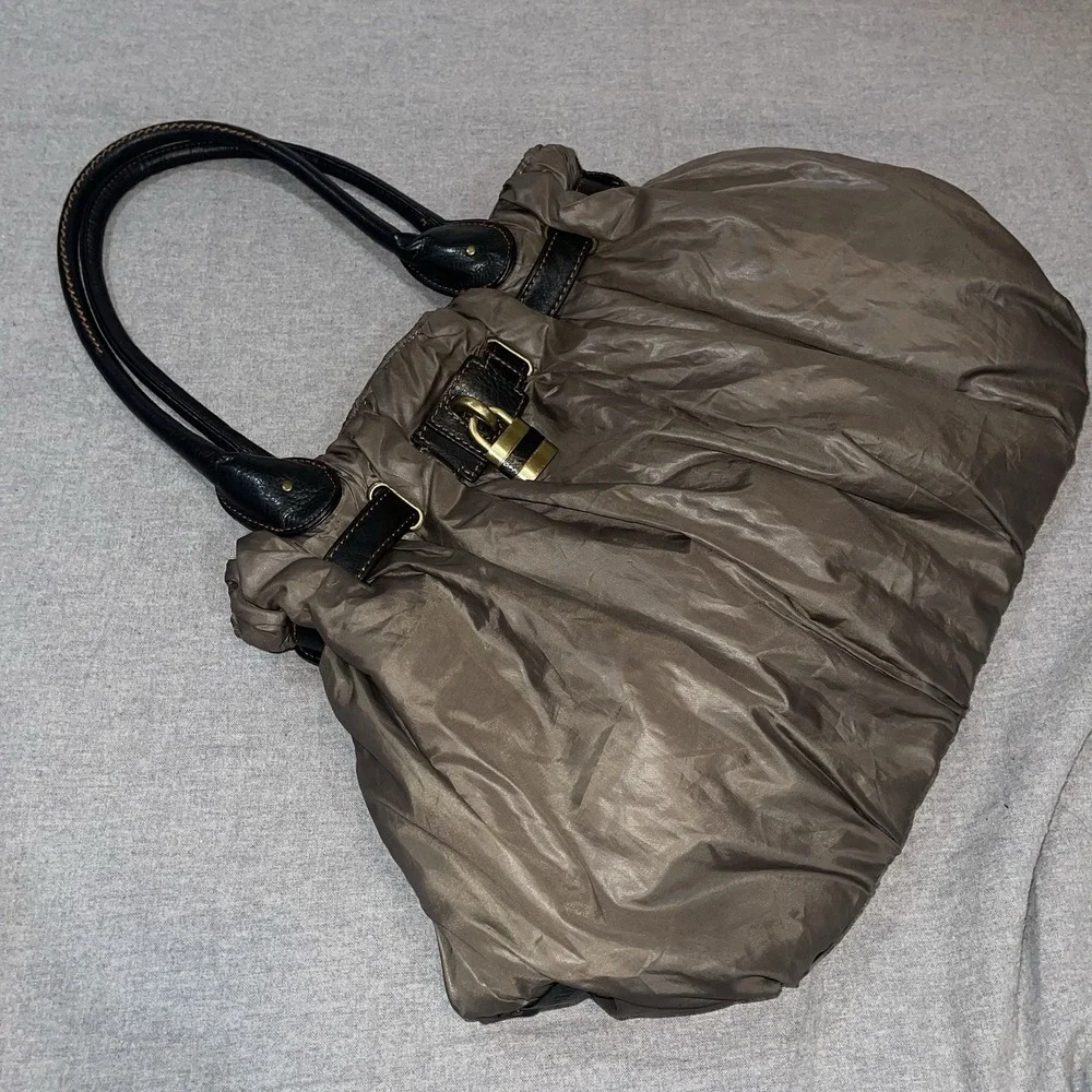 Mitzi Baker Vintage Designer Bag - Puffer Nylon & Leather Army Green 17W 13L